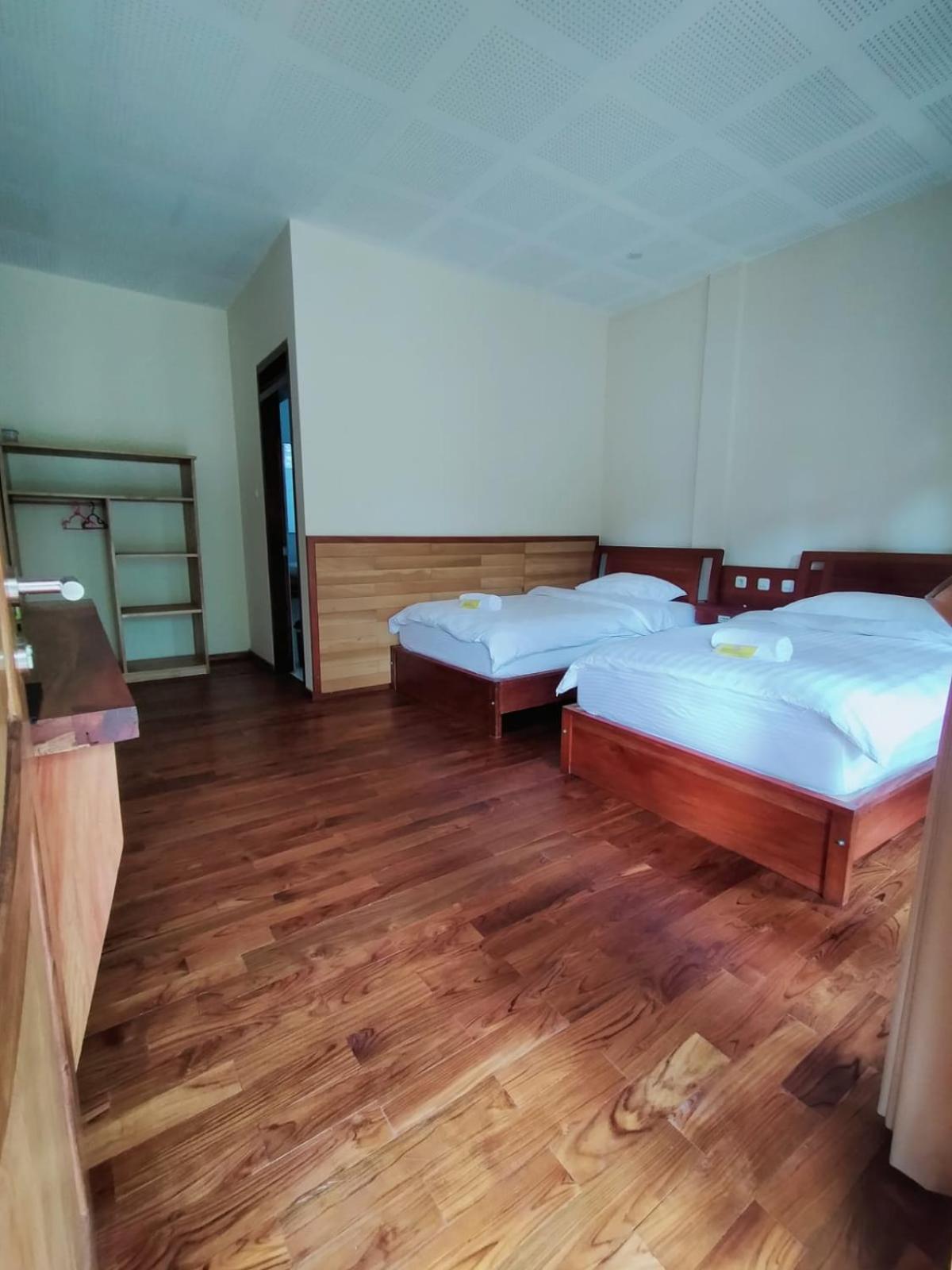 Spring Hill Hotel Ruteng Exterior foto