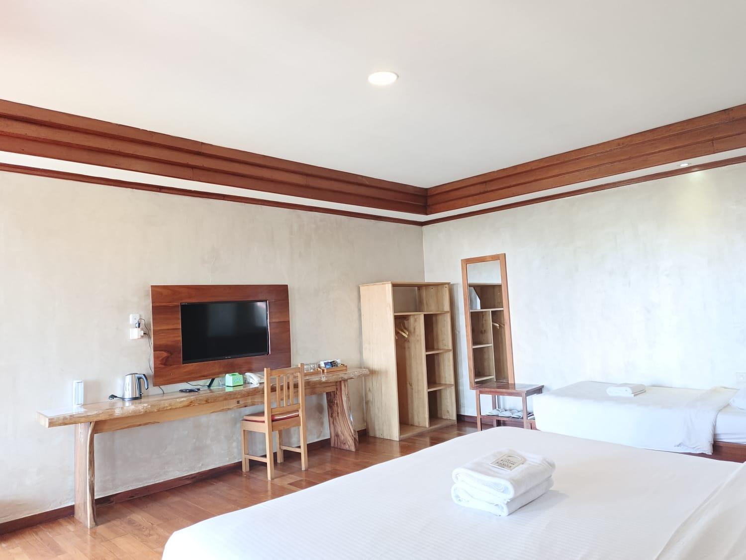 Spring Hill Hotel Ruteng Exterior foto